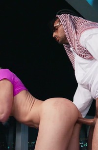 UAE Porn With Kelsey Kane