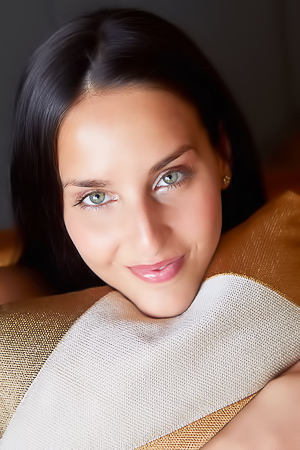 Betzz Dominates The Scene With Seduction