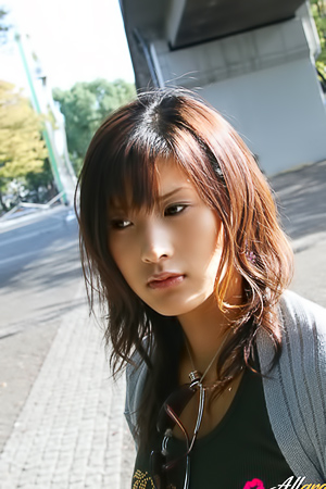Japanese Sara Tsukigami Controls Every Move